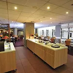 Metro Hotel Marlow Sydney Central 